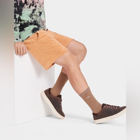 UGG | Shoes | Ugg Baysider Low Weather Shoes | Poshmark display picture 1